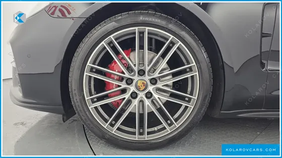 PORSCHE PANAMERA 2.9 AWD PLATINUM EDITION