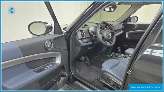 MINI COUNTRYMAN ALL4 CLASSIC LAUNCH PACK
