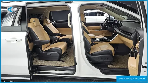 KIA CARNIVAL 9-SEATER SIGNATURE
