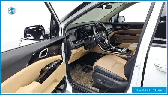 KIA CARNIVAL 9-SEATER SIGNATURE