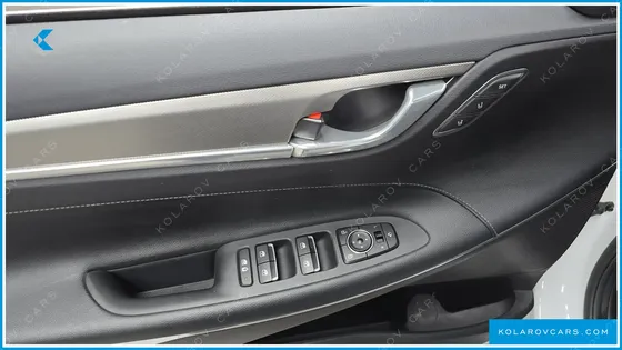 HYUNDAI GRANDEUR 3.3