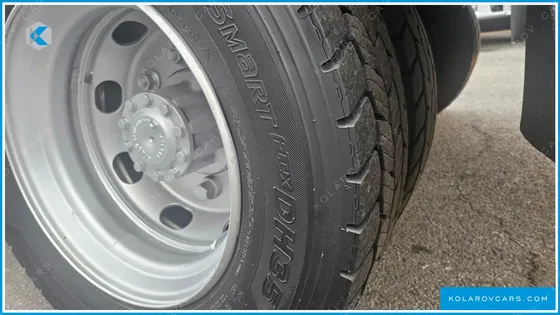 HYUNDAI MEGA TRUCK WIDECAP GOLD