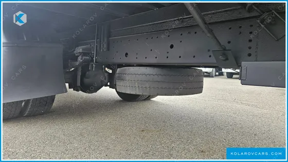 HYUNDAI MEGA TRUCK GOLD