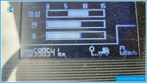 HYUNDAI MEGA TRUCK GOLD