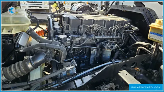HYUNDAI MEGA TRUCK GOLD