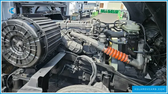 HYUNDAI MEGA TRUCK GOLD