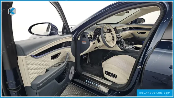 BENTLEY FLYING SPUR 4.0 AZURE