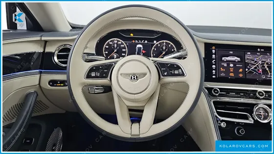 BENTLEY FLYING SPUR 4.0 AZURE
