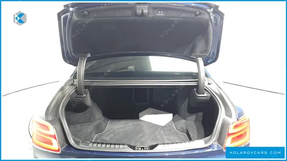 BENTLEY FLYING SPUR 4.0 AZURE