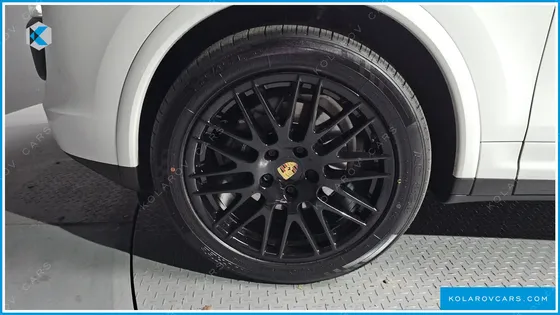 PORSCHE CAYENNE 3.0 DIESEL PLATIUM EDITION