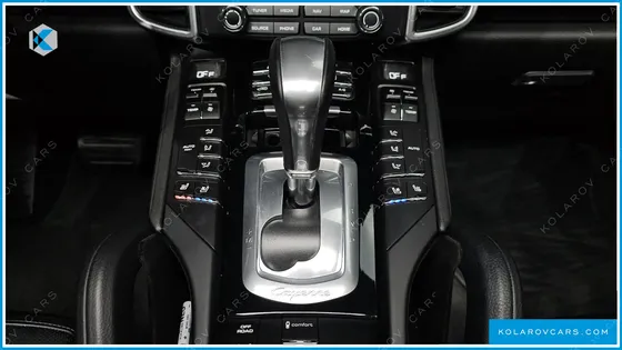 PORSCHE CAYENNE 3.0 DIESEL PLATIUM EDITION