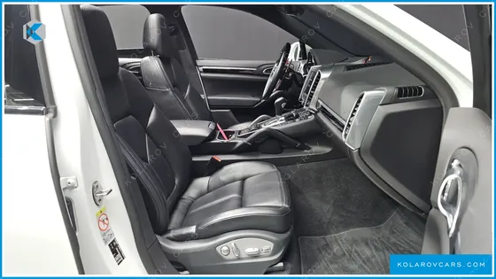 PORSCHE CAYENNE 3.0 DIESEL PLATIUM EDITION