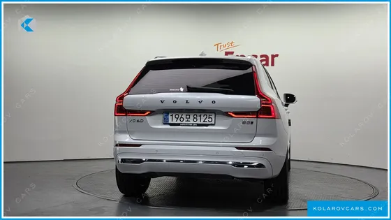 VOLVO XC60 B5 ULTIMATE BRIGHT