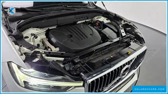 VOLVO XC60 B5 INSCRIPTION