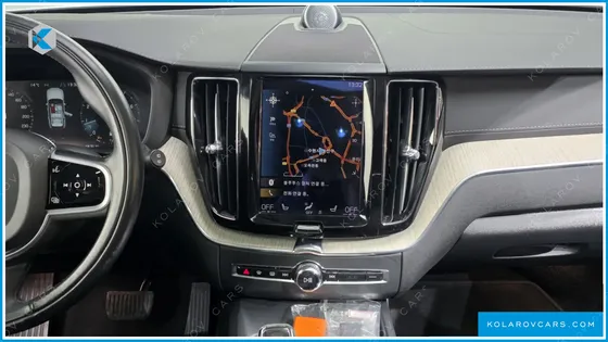 VOLVO XC60 B5 INSCRIPTION