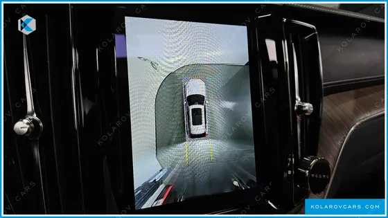 VOLVO XC60 B6 INSCIRTION