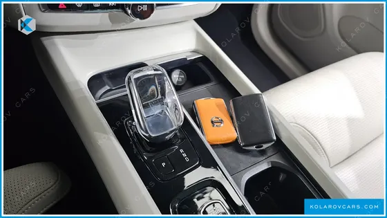 VOLVO XC60 T8 INSCRIPTION