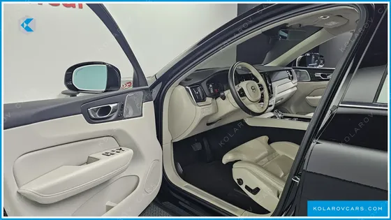VOLVO XC60 T8 INSCRIPTION