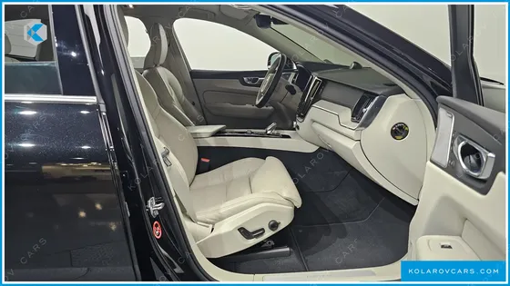 VOLVO XC60 T8 INSCRIPTION