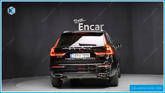 VOLVO XC60 B5 INSCRIPTION