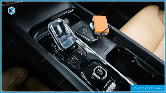 VOLVO XC60 B5 INSCRIPTION