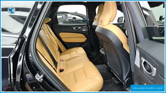 VOLVO XC60 B5 INSCRIPTION