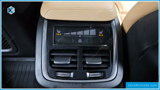 VOLVO XC60 B5 INSCRIPTION