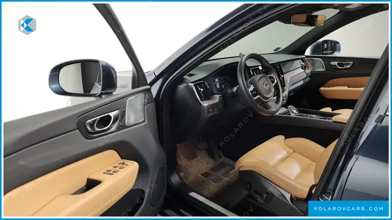 VOLVO XC60 B6 INSCIRTION