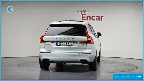 VOLVO XC60 B5 INSCRIPTION