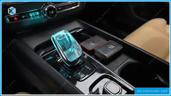 VOLVO XC60 B5 INSCRIPTION