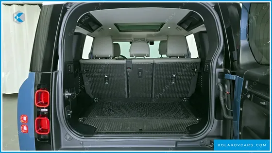 LAND ROVER DEFENDER 110 D250 SE
