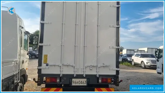 HYUNDAI MEGA TRUCK GOLD