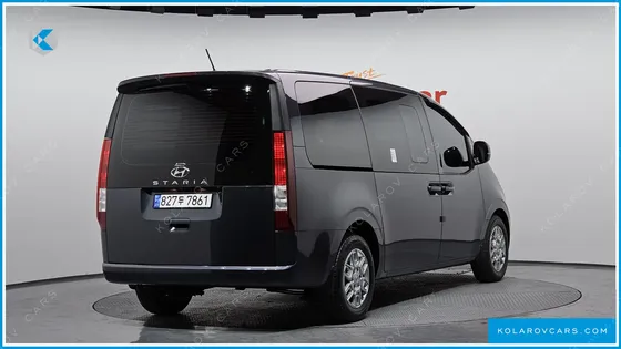 HYUNDAI STARIA CARGO 5-SEATER