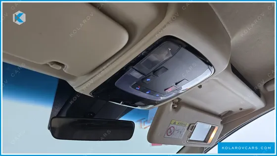 HYUNDAI STARIA CARGO 5-SEATER