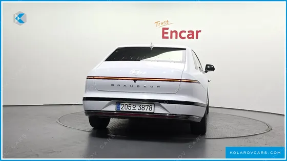 HYUNDAI GRANDEUR CALLIGRAPHY