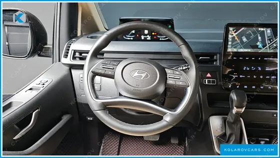 HYUNDAI STARIA CARGO 5-SEATER