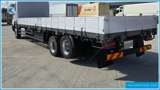 TATA DAEWOO NOBUS MID-SIZE TRUCK ROYAL