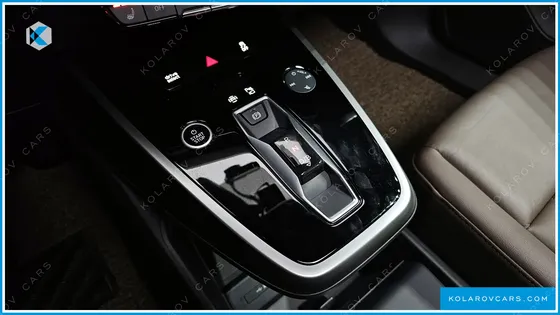 AUDI Q4 E-TRON 40 PREMIUM