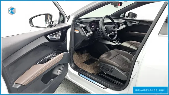 AUDI Q4 E-TRON 40 PREMIUM