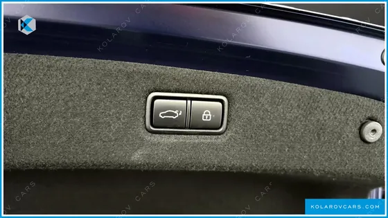 GENESIS G90 3.8 AWD