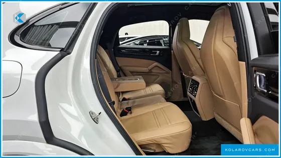 PORSCHE CAYENNE 3.0 E-HYBRID COUPE