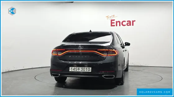 HYUNDAI GRANDEUR PREMIUM