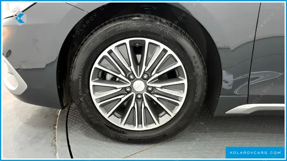 HYUNDAI GRANDEUR PREMIUM