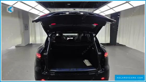 PORSCHE CAYENNE 3.0