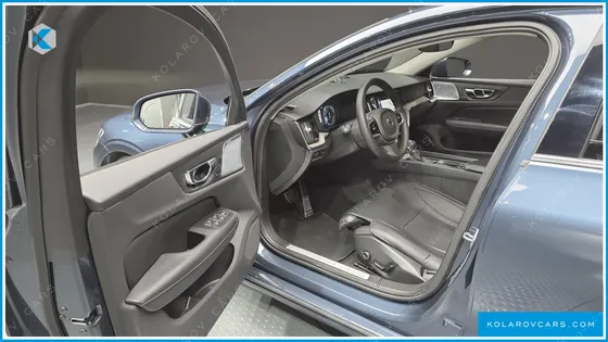 VOLVO S60 T5 INSCROPTION