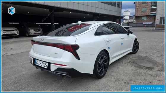 KIA K5 SIGNATURE