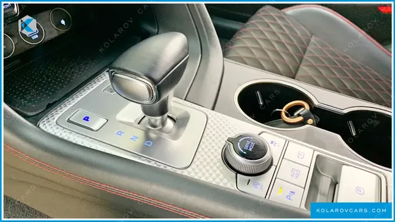 GENESIS G70 GASOLINE 2.0T 4WD