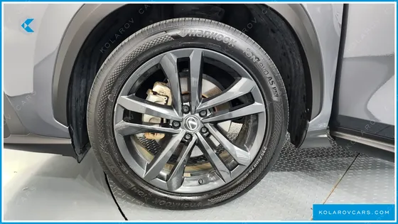 LEXUS NX PREMIUM