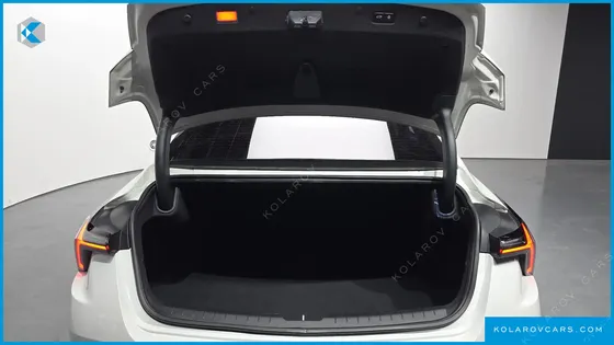 KIA K8 2.5 GASOLINE 2WD