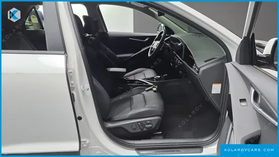 KIA NIRO SIGNATURE